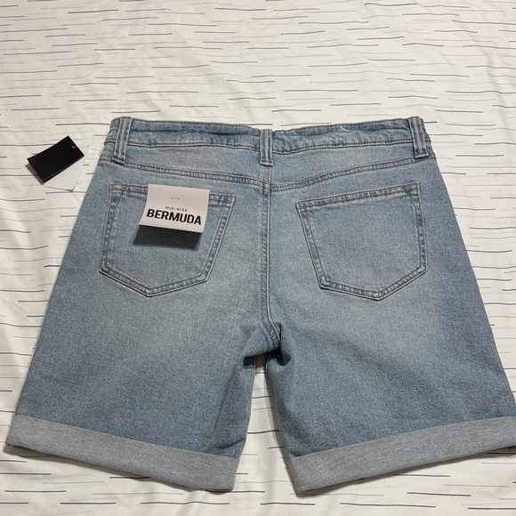 Celebrity Pink Light Wash Denim Shorts - Picture 4 of 7